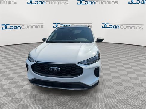 New 2026 Ford Escape ST-Line w/ Tech Pack #1 image 3