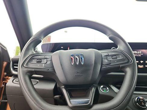 Certified 2024 Buick Envista Preferred w/ Convenience II Package FWD image 18