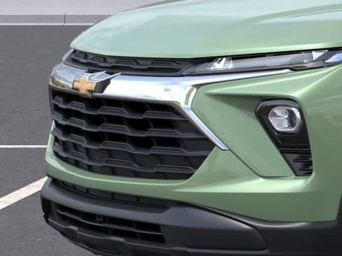 New 2026 Chevrolet TrailBlazer LS w/ LS Convenience Package FWD image 13