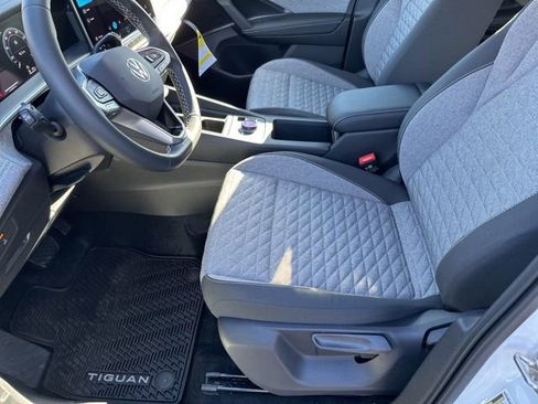 New 2026 Volkswagen Tiguan S image 10