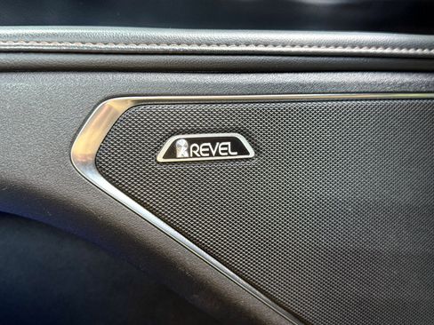 Certified 2024 Lincoln Nautilus Reserve w/ Equipment Group 202A image 31