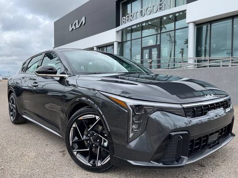 New 2026 Kia K4 GT-Line w/ GT-Line Premium Package FWD image 1