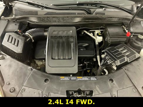 Used 2017 Chevrolet Equinox LS FWD image 27