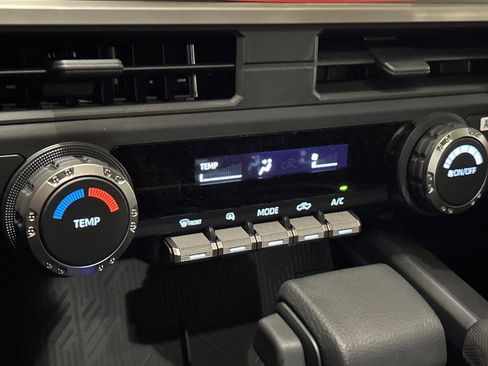 New 2025 Toyota Tacoma SR5 image 18