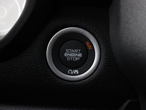 New 2026 RAM 1500 Express AWD/4WD image 33