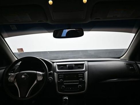 Used 2017 Nissan Altima 2.5 SL FWD image 19