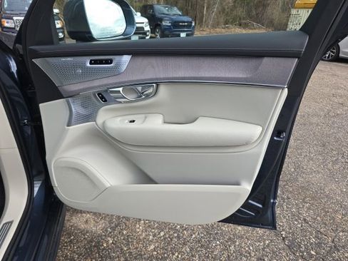 New 2026 Volvo XC90 T8 Ultra AWD/4WD image 13