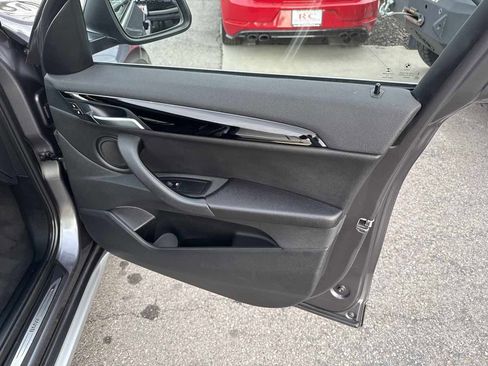 Used 2017 BMW X1 xDrive28i image 21