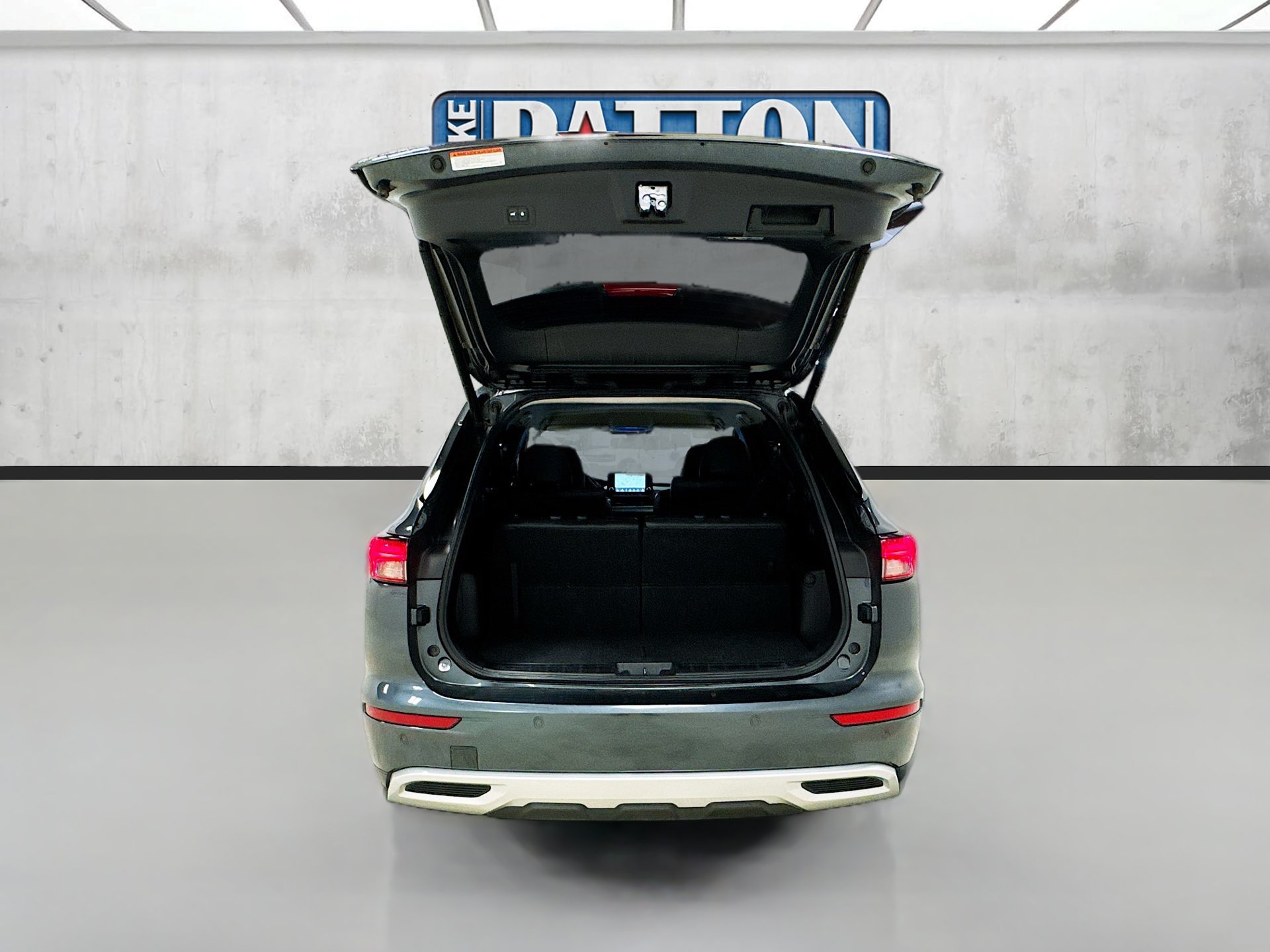 Used 2024 Mitsubishi Outlander SE Black Edition AWD/4WD image 26