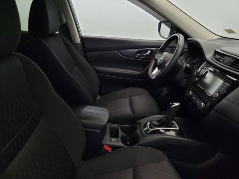 Used 2020 Nissan Rogue SV AWD/4WD image 21