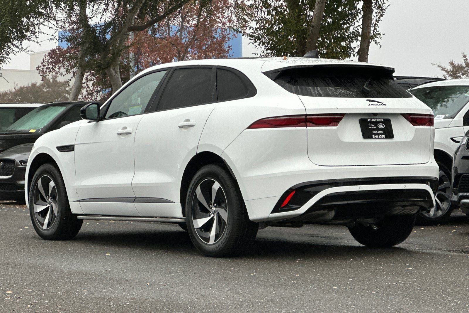 New 2025 Jaguar F-PACE R-Dynamic S AWD/4WD image 3