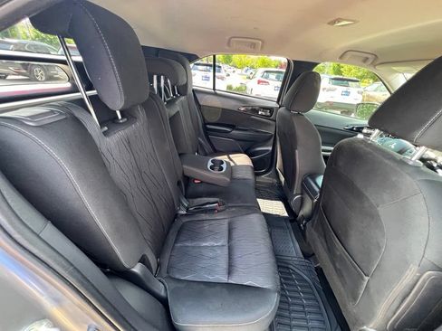 Used 2020 Mitsubishi Eclipse Cross SE FWD image 25
