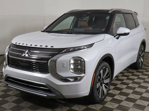 New 2026 Mitsubishi Outlander SEL AWD/4WD image 13
