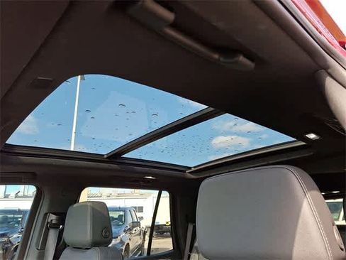 Certified 2024 Chevrolet Tahoe Z71 w/ Off-Road Capability Package image 24