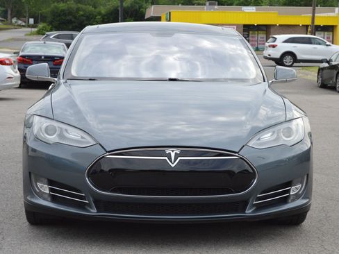 Used 2013 Tesla Model S RWD image 3