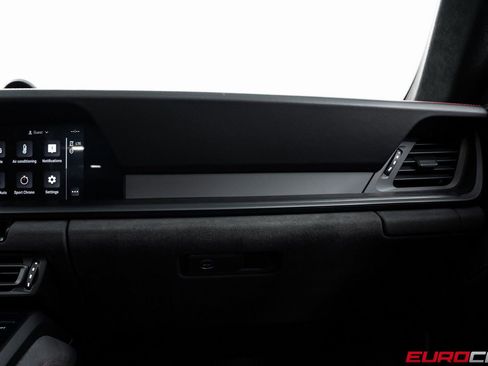 Used 2022 Porsche 911 GT3 RWD image 38