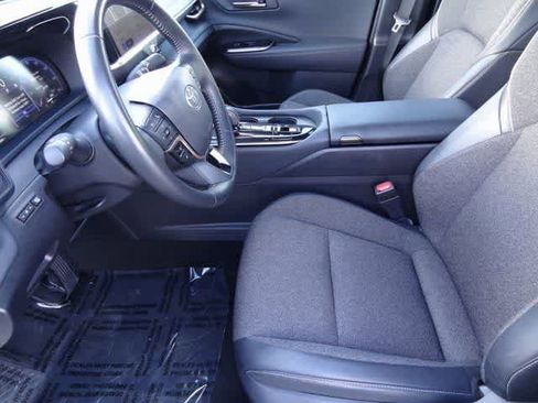 Used 2024 Toyota Crown XLE image 6