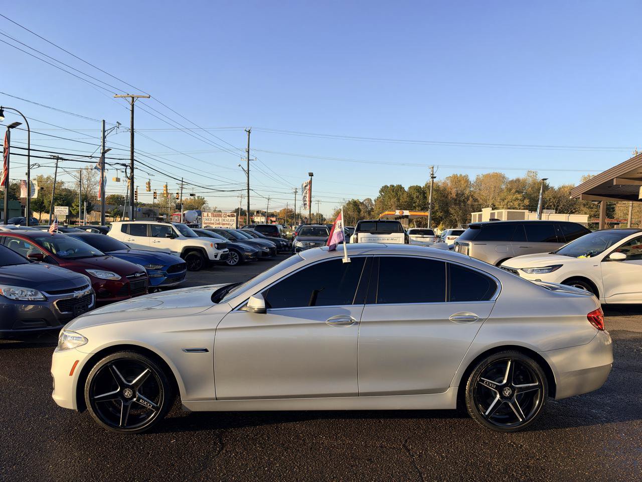 Used 2016 BMW 528i xDrive Sedan w/ Premium Package AWD/4WD image 5