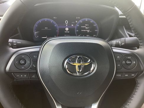 Used 2026 Toyota Corolla SE FWD image 17