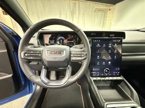 New 2026 GMC Terrain AT4 AWD/4WD image 27