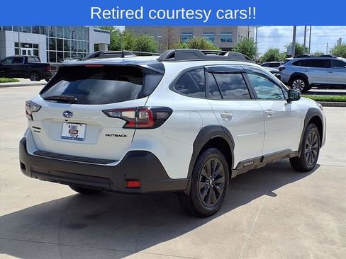 Certified 2025 Subaru Outback Onyx Edition AWD/4WD image 4