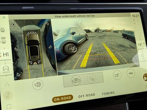 New 2026 Land Rover Range Rover SE image 14