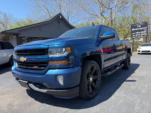 Used 2017 Chevrolet Silverado 1500 LT w/ All Star Edition image 14