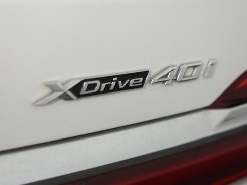 Used 2021 BMW X7 xDrive40i w/ M Sport Package image 4