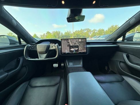 Used 2022 Tesla Model S Plaid AWD/4WD image 18