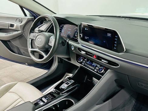 Used 2022 Hyundai Sonata Limited image 9