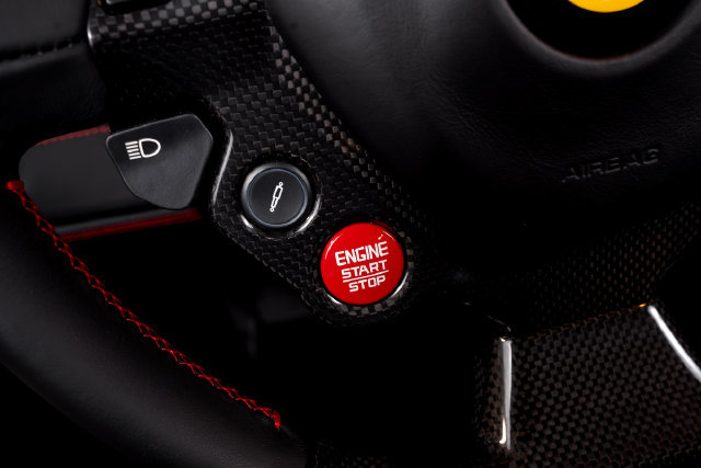 Certified 2017 Ferrari 488 Spider RWD image 37