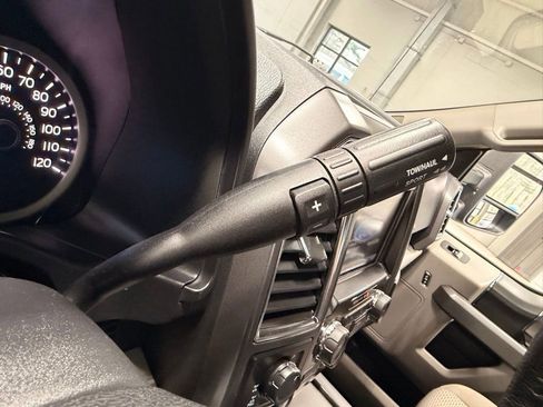 Used 2015 Ford F150 XLT w/ Equipment Group 302A Luxury image 30