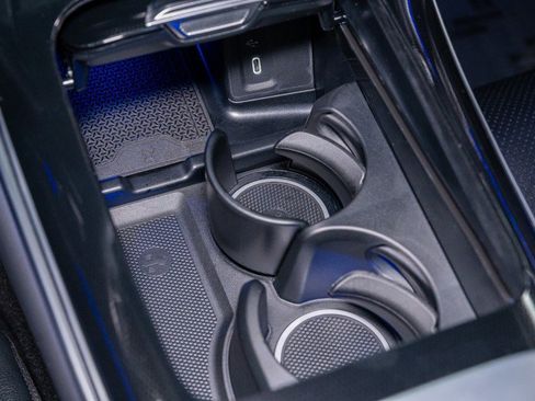 New 2026 Mercedes-Benz GLC 300 image 20