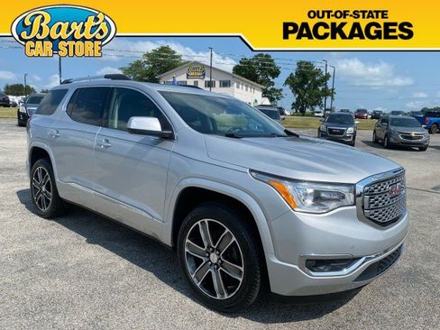 Used 2019 GMC Acadia Denali w/ Technology Package AWD/4WD image 1