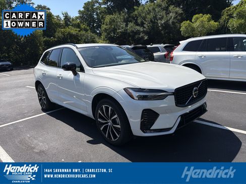 Certified 2024 Volvo XC60 B5 Plus AWD/4WD image 1