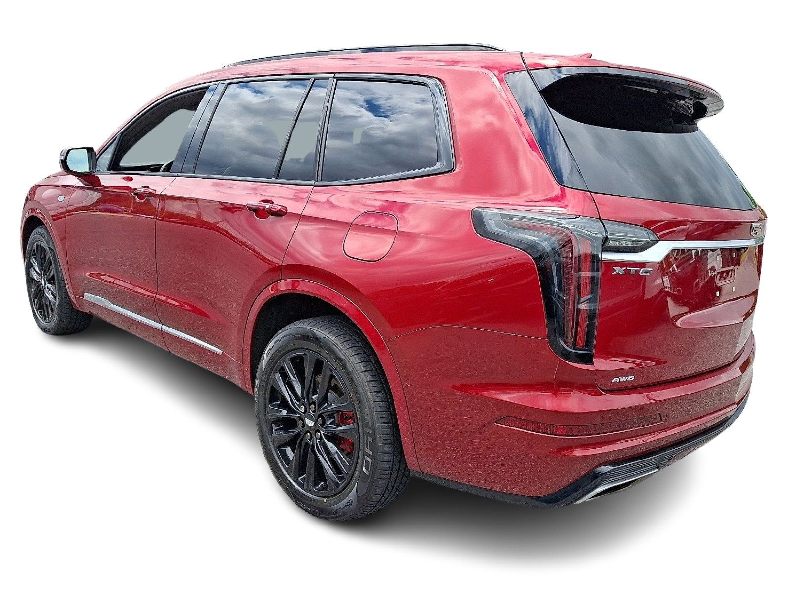 Used 2023 Cadillac XT6 Sport w/ Technology Package AWD/4WD image 3
