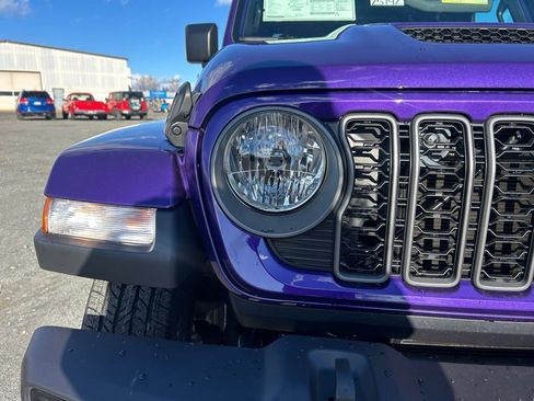 New 2026 Jeep Gladiator Sport image 23