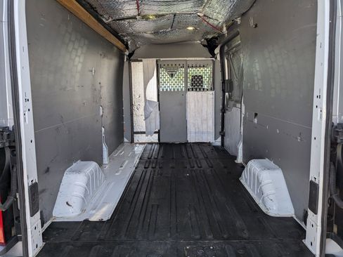 Used 2018 Ford Transit 150 148 Medium Roof image 27