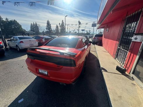 Used 2012 Dodge Charger R/T image 5
