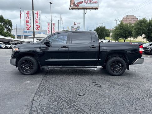 Used 2021 Toyota Tundra SR5 w/ SR5 Leather Package RWD image 8