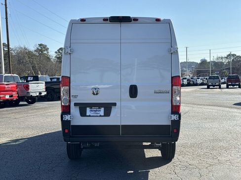 Used 2025 RAM ProMaster 2500 image 9