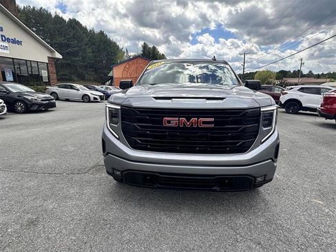 Used 2023 GMC Sierra 1500 Elevation AWD/4WD image 2