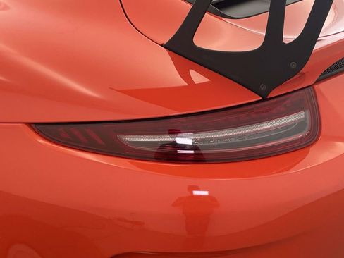 Used 2016 Porsche 911 GT3 RS RWD image 16