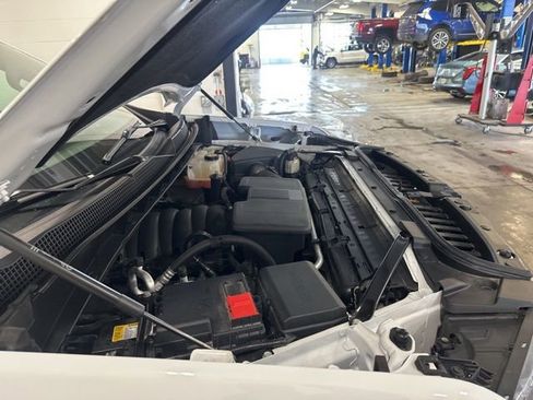 Used 2022 Chevrolet Silverado 1500 LTZ image 36