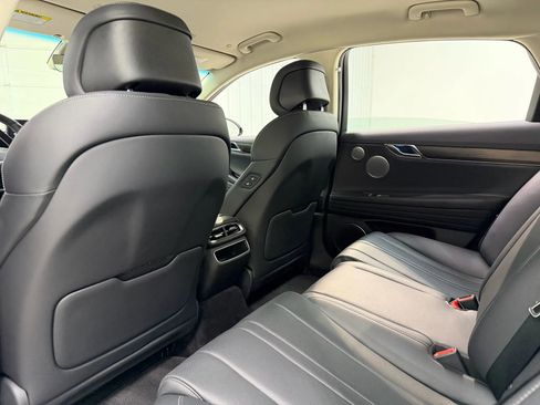 Used 2024 Genesis G80 Advanced Sedan 4D image 16