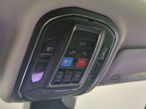 Used 2024 Jeep Grand Cherokee Limited 4xe AWD/4WD image 25
