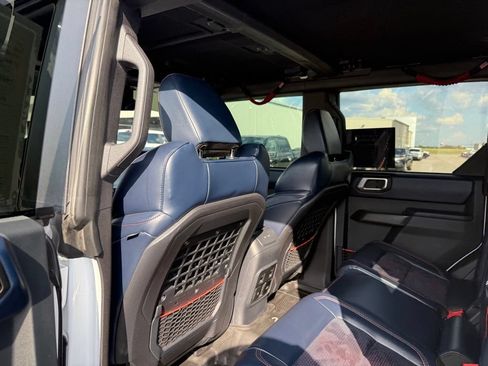 Used 2024 Ford Bronco Raptor w/ Interior Carbon Fiber Pack 6 AWD/4WD image 10