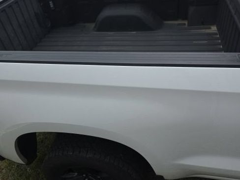 Used 2021 Chevrolet Silverado 1500 LT Trail Boss w/ Convenience Package II AWD/4WD image 7