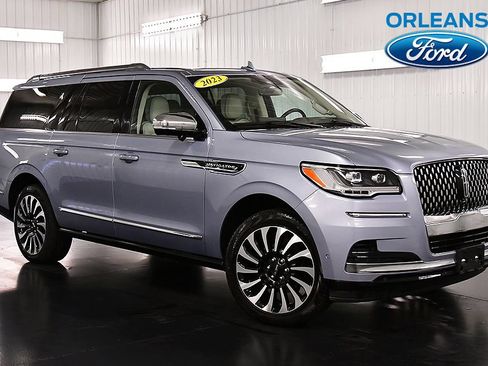 Used 2023 Lincoln Navigator L Black Label AWD/4WD image 1
