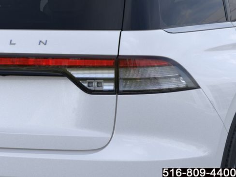 Used 2026 Lincoln Aviator AWD image 22